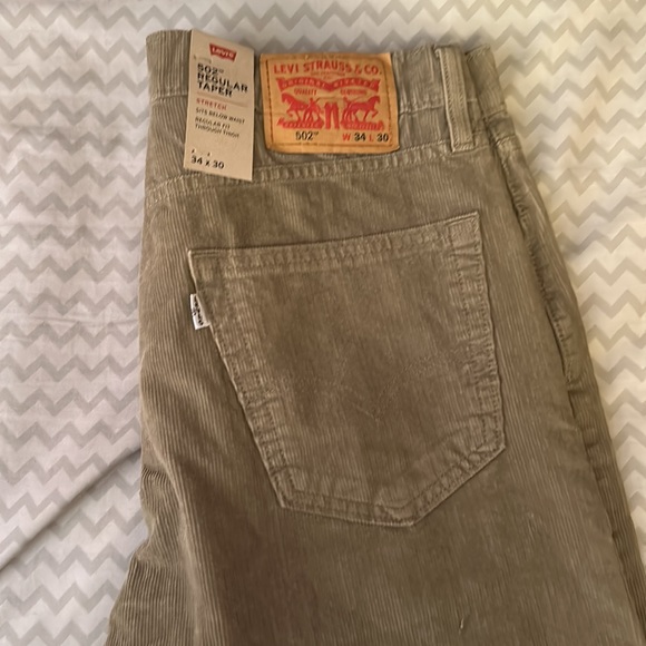LEVIS JEANS - Picture 2 of 3